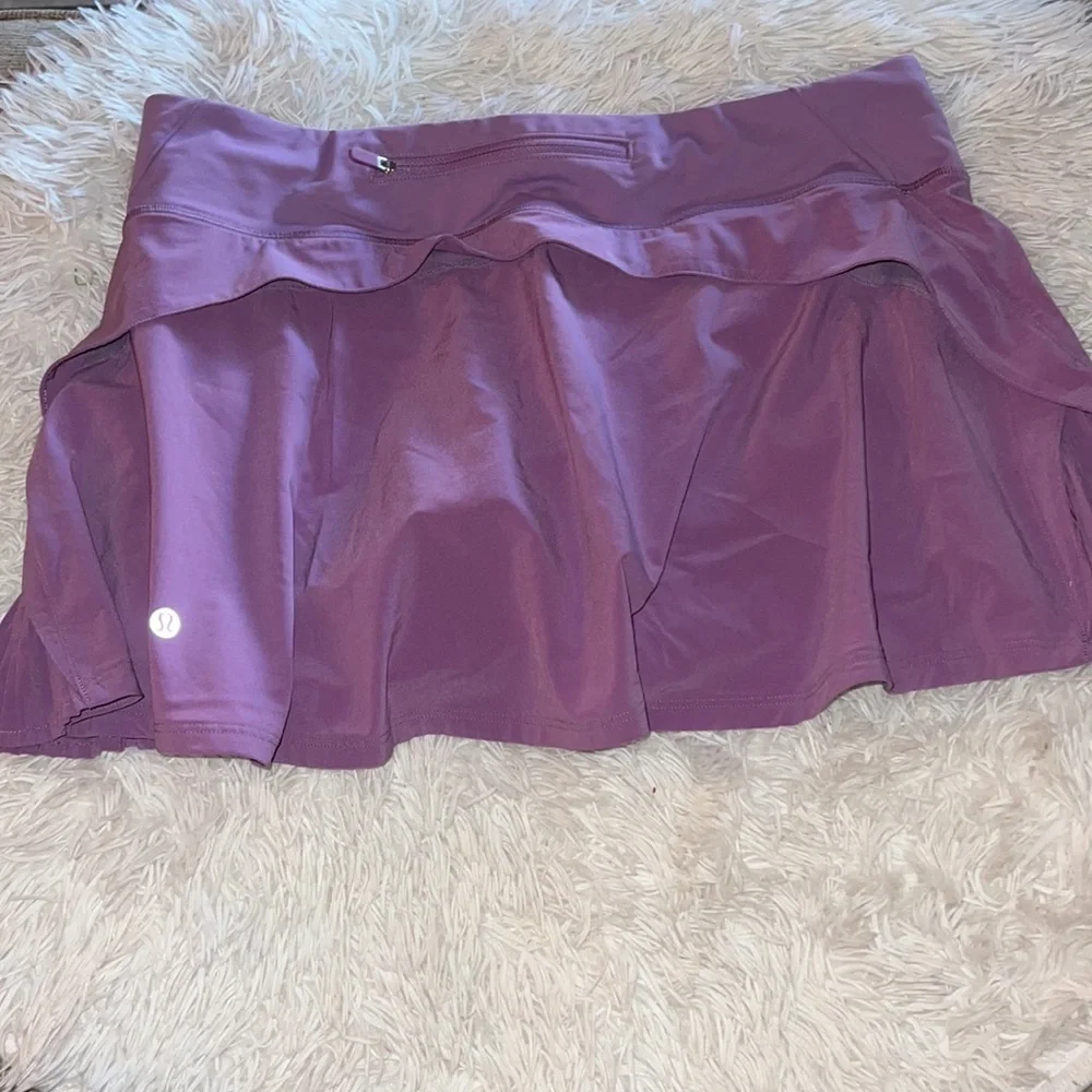 Lululemon play off the pleats skirt